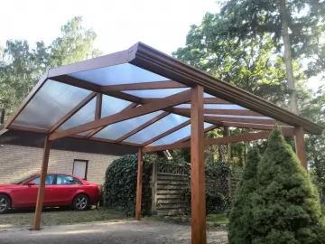 Alu-Carport in Holzoptik